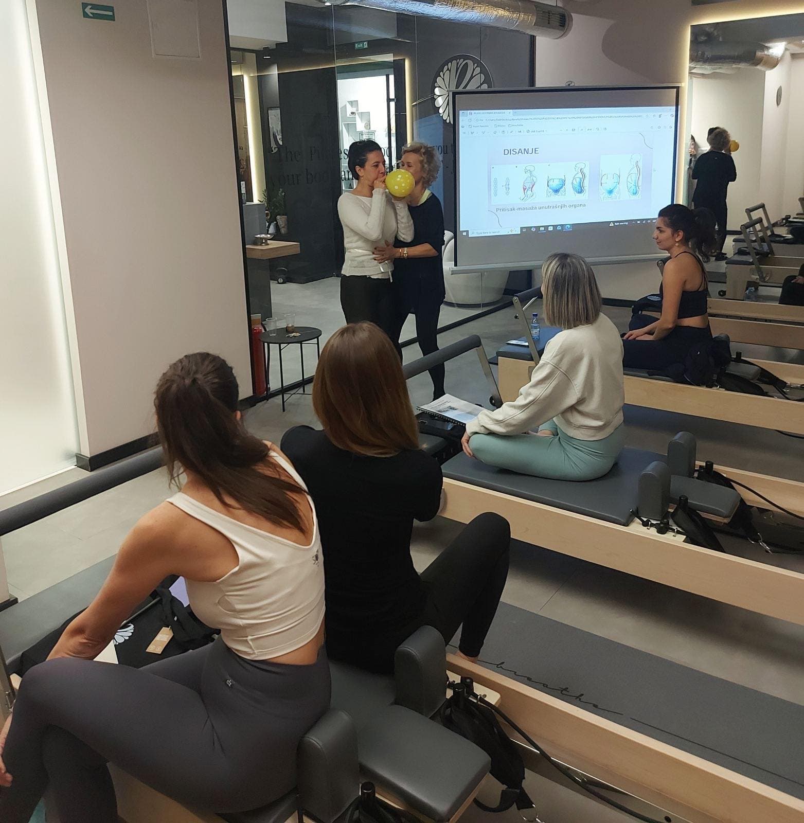 Photo from a previous Reformer intensive course (4)